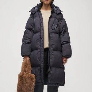 Brand New Black The Arrivals deep winter TURBO Sleeper in Size XL